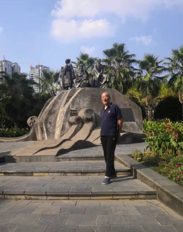 笨笨男的第一张照片--周口相亲服务中心