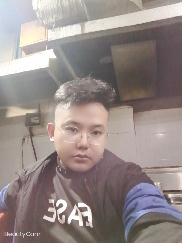 棒哥的第二张照片--周口相亲服务中心