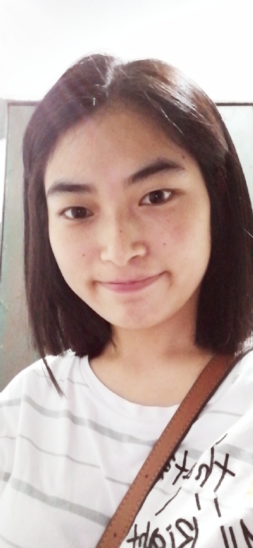 向日葵无一例外的第三张照片--周口相亲服务中心