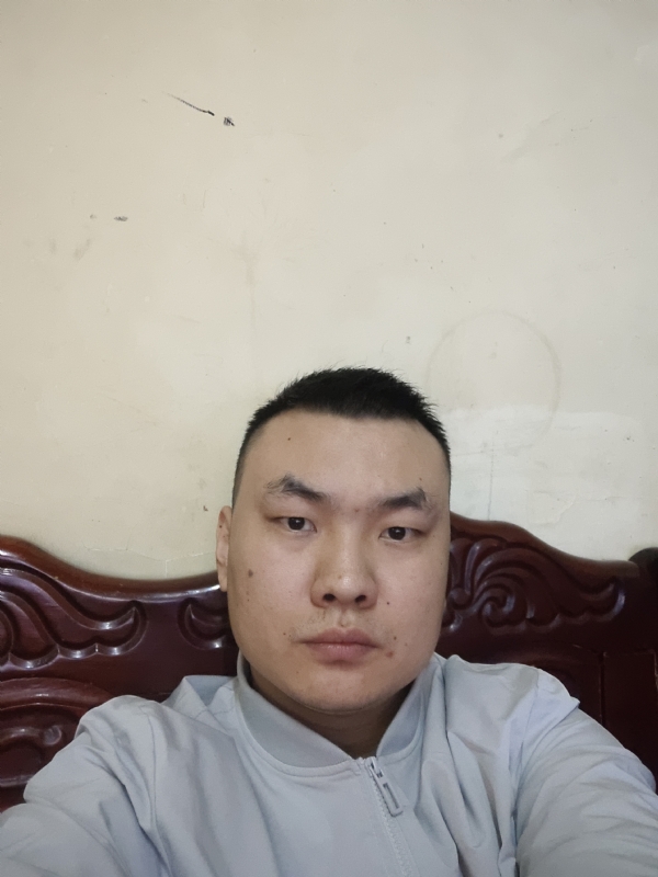 百里登风的第一张照片--周口相亲服务中心