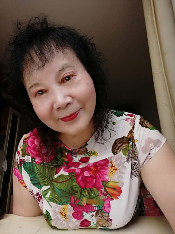 晚霞的第一张照片--周口相亲服务中心