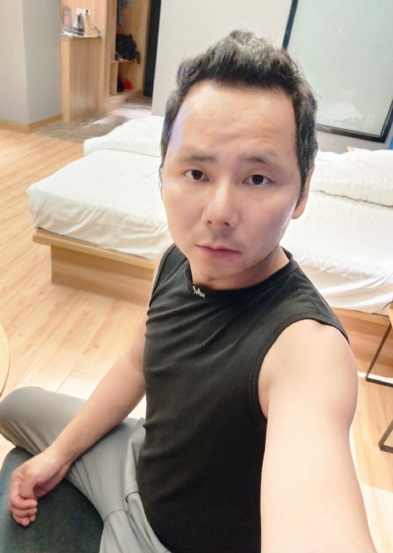 爱远的要命的第一张照片--周口相亲服务中心