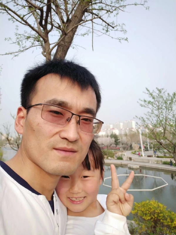 简单的幸福的第一张照片--周口相亲服务中心