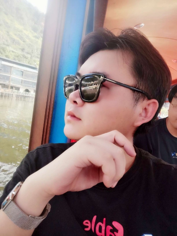 曲生的第三张照片--周口相亲服务中心