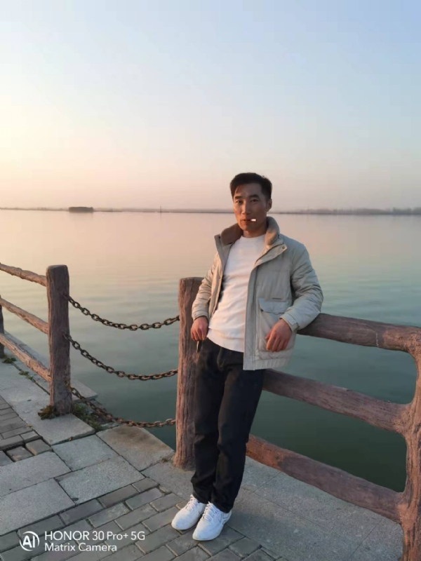 望月兔的第一张照片--周口相亲服务中心