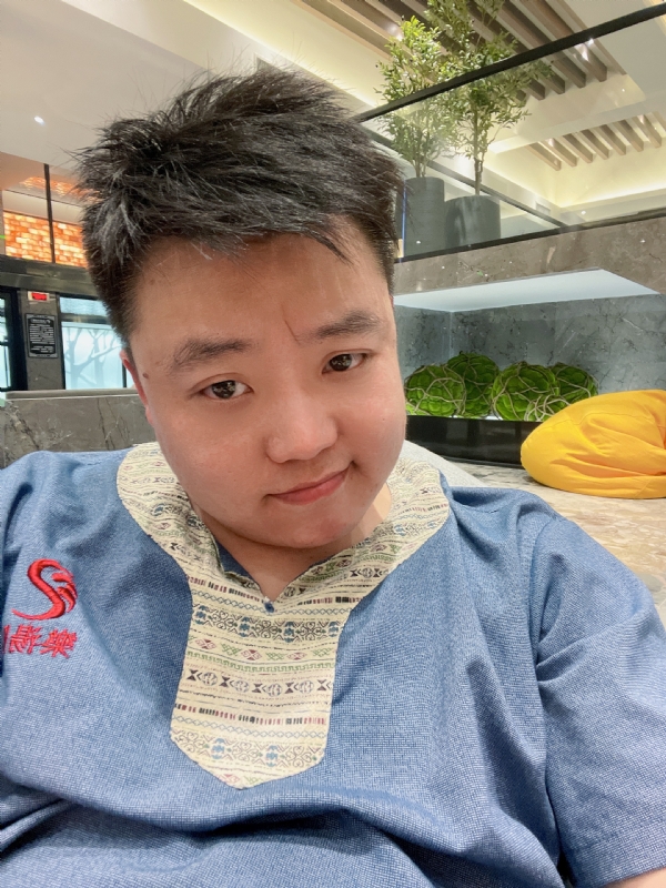 小恶魔的第一张照片--周口相亲服务中心