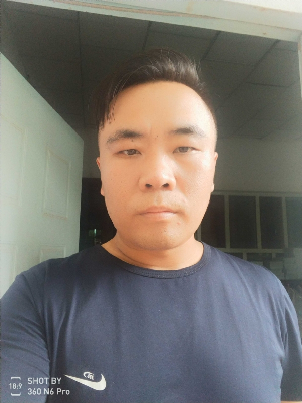 云的第二张照片--周口相亲服务中心