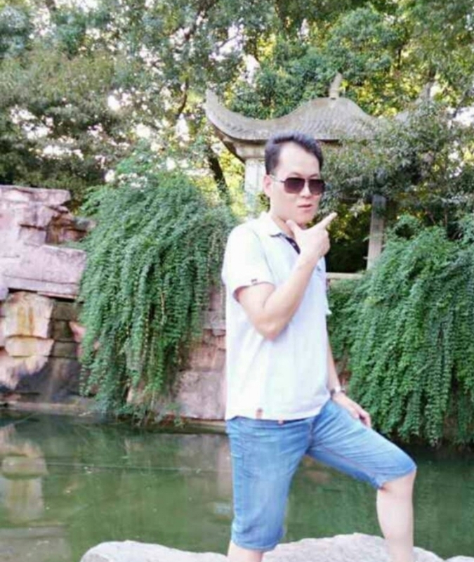 随缘的第一张照片--周口相亲服务中心