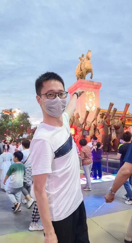 一休哥的第一张照片--周口相亲服务中心