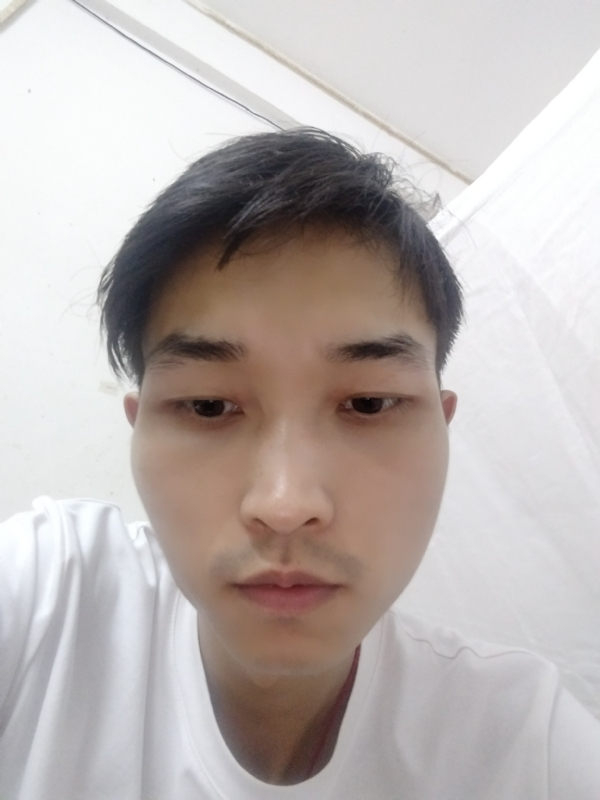 晴天的第二张照片--周口相亲服务中心