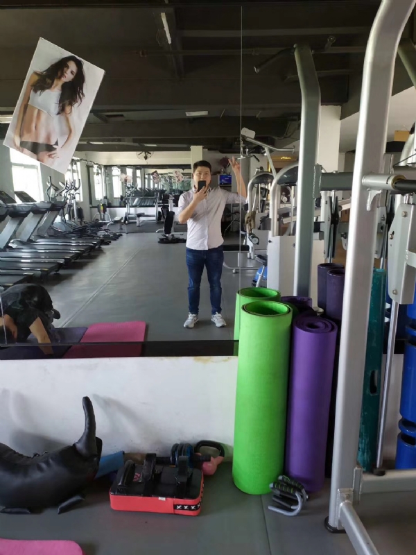 年轻有为健哥的第一张照片--周口相亲服务中心