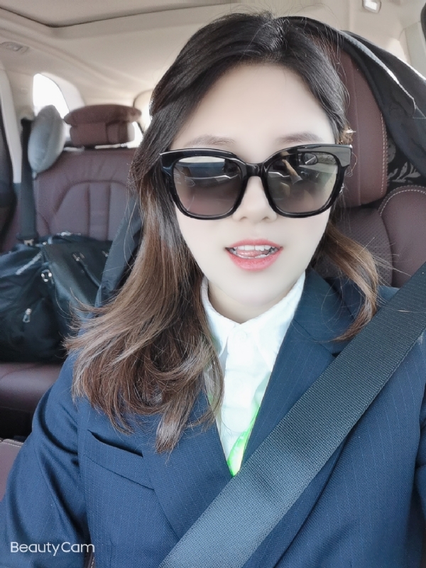 湖南妹子在深圳的第二张照片--周口相亲服务中心