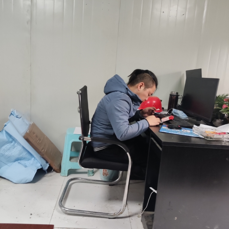 太空舱的第一张照片--周口相亲服务中心