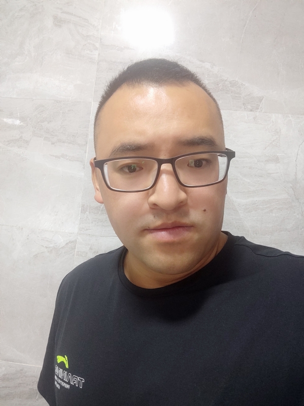 只愿得一人心的第四张照片--周口相亲服务中心