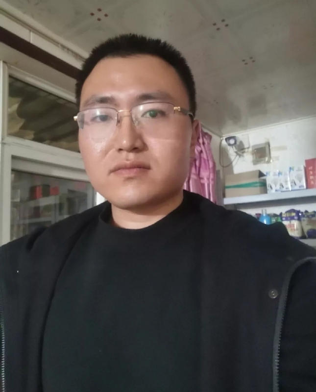 白杨的第二张照片--周口相亲服务中心