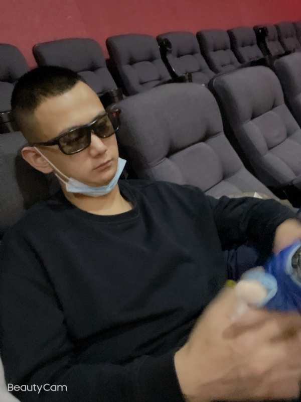 小五的第三张照片--周口相亲服务中心