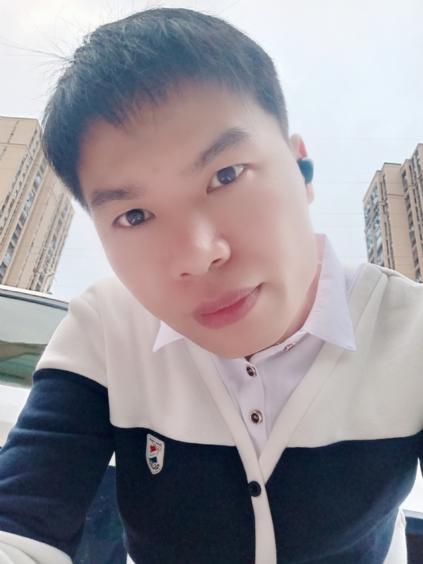 雨霁月清风的第二张照片--周口相亲服务中心