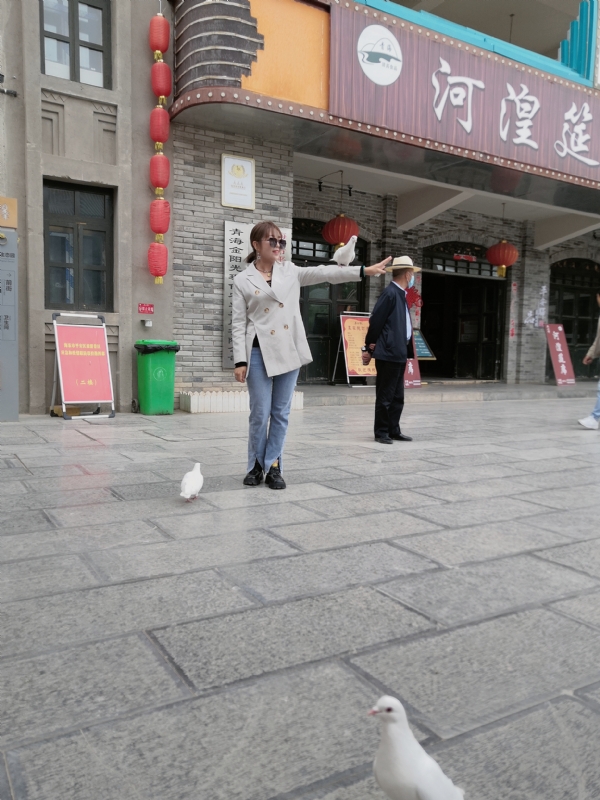 艳艳的第一张照片--周口相亲服务中心