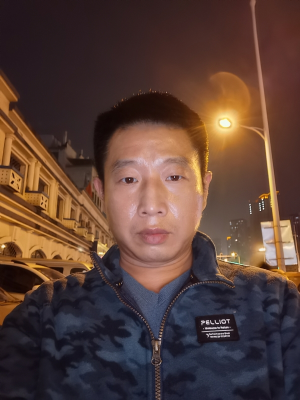 偷偷说的第二张照片--周口相亲服务中心