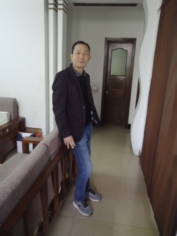 相亲相爱的第二张照片--周口相亲服务中心