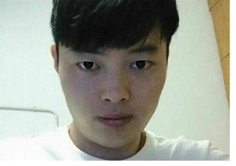 小张哥哥的第一张照片--周口相亲服务中心