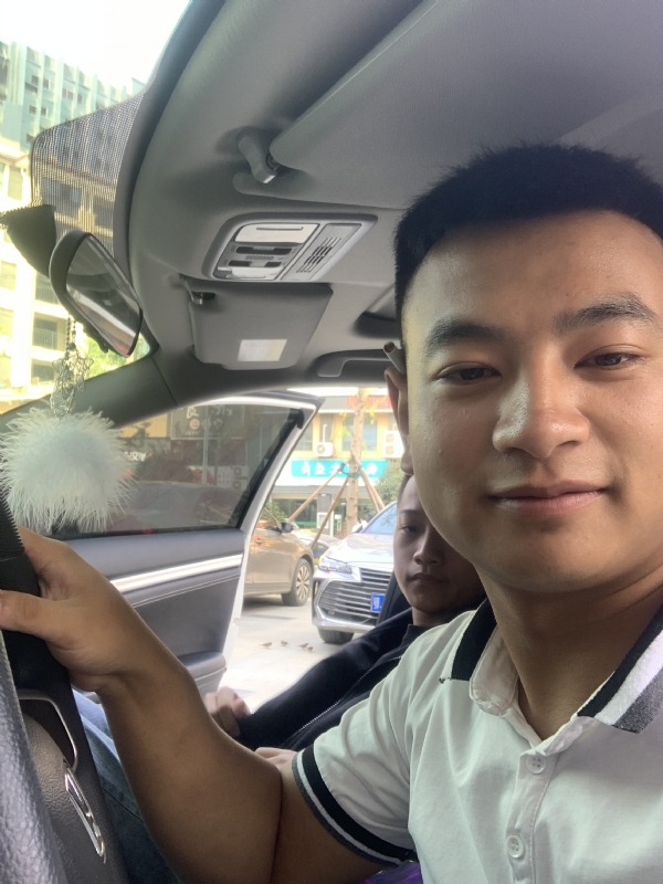 古有风琴的第三张照片--周口相亲服务中心