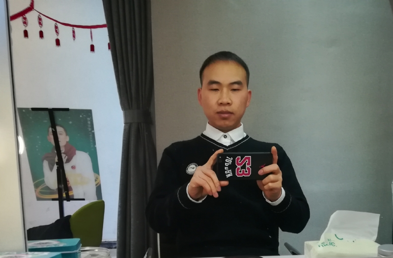 恬淡的第一张照片--周口相亲服务中心