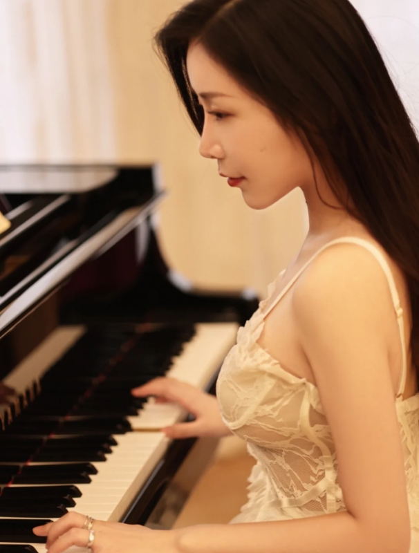 linlin的第二张照片--周口相亲服务中心