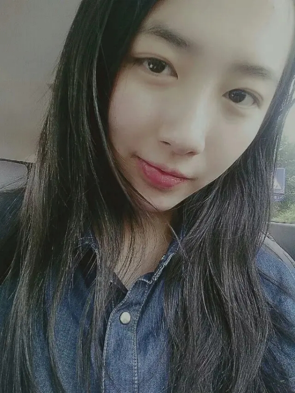 小她的第一张照片--周口相亲服务中心