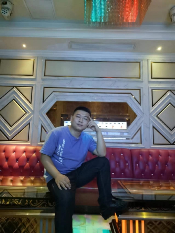 黄生的第四张照片--周口相亲服务中心