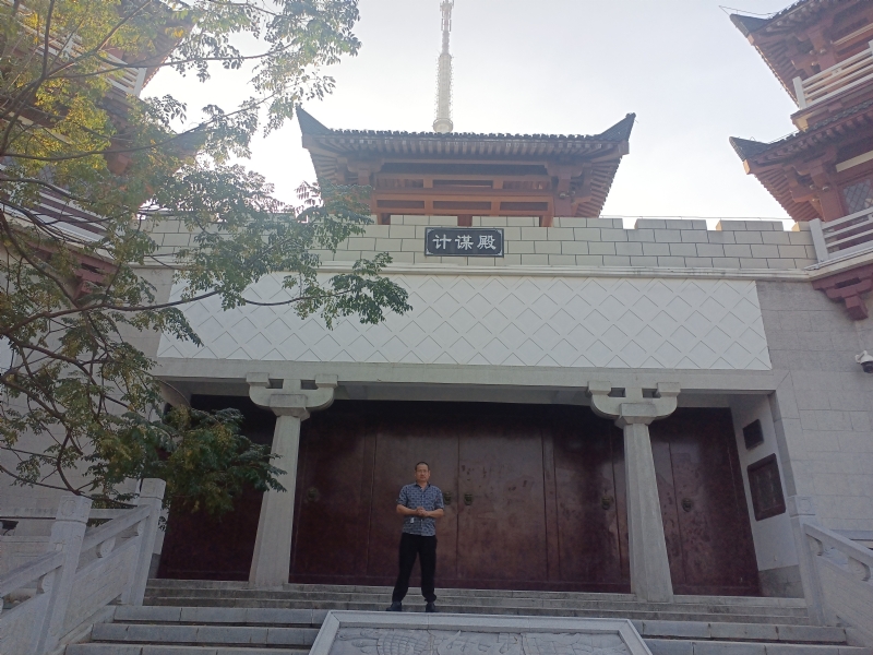 春夏秋冬的第一张照片--周口相亲服务中心