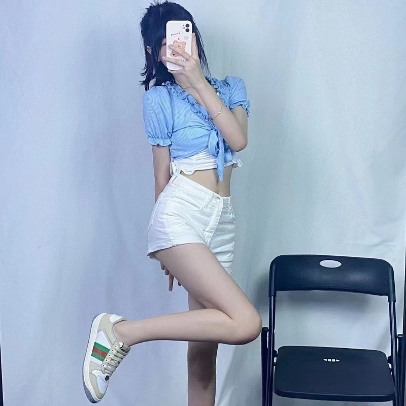 宝宝的第一张照片--周口相亲服务中心