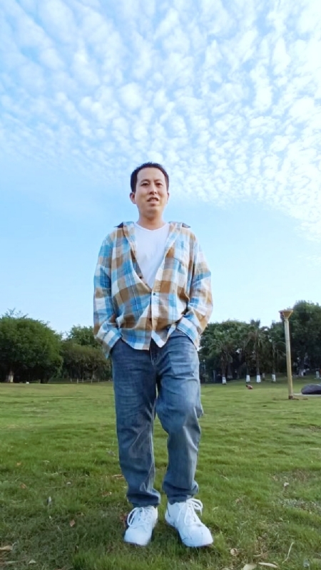 曹先生的第一张照片--周口相亲服务中心