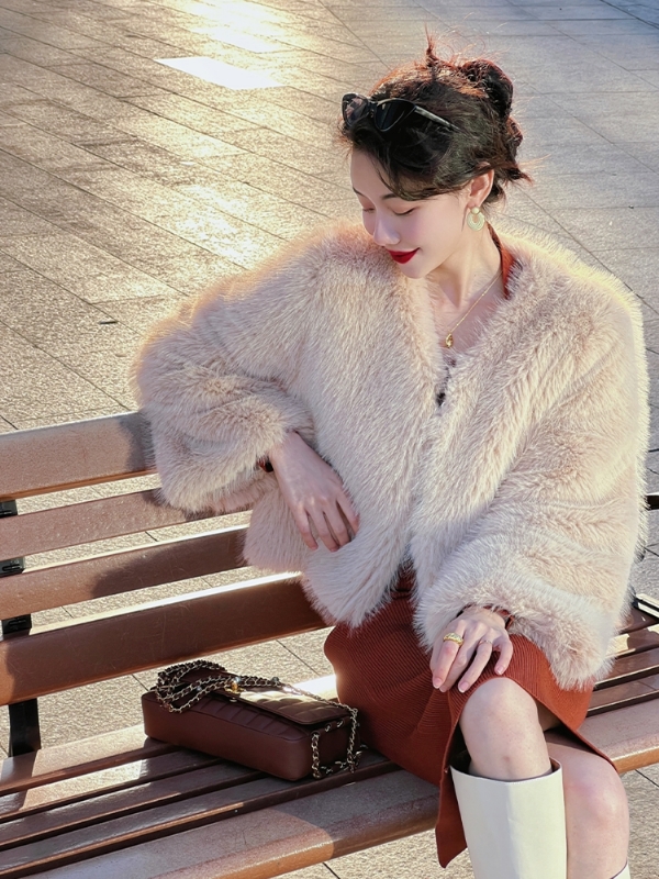 雷小姐的第一张照片--周口相亲服务中心