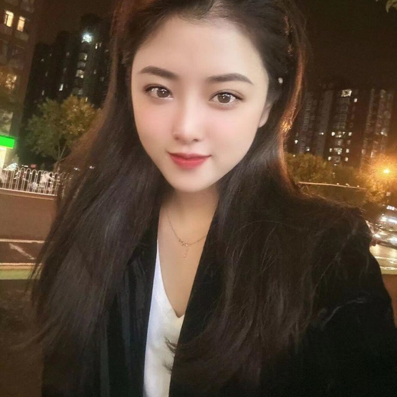 爱笑的微微的第一张照片--周口相亲服务中心