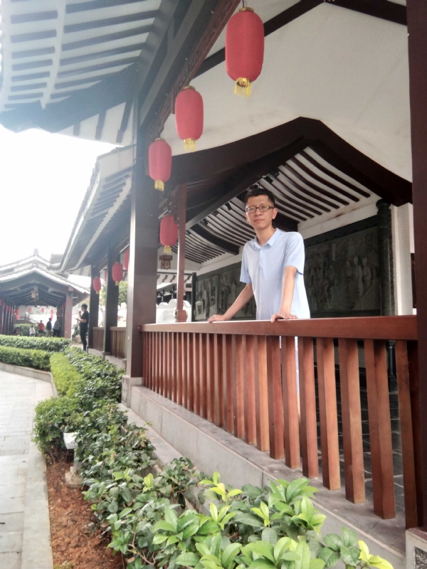 lijian的第一张照片--周口相亲服务中心