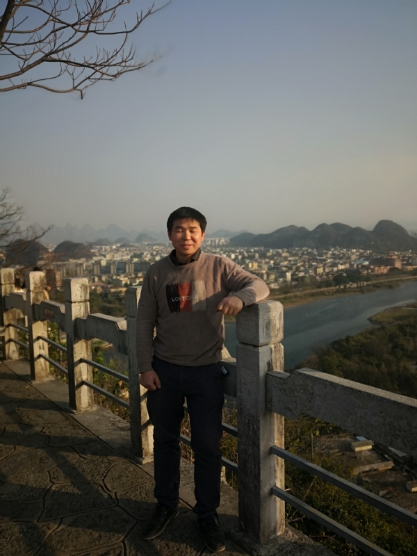 漓江之上的第三张照片--周口相亲服务中心