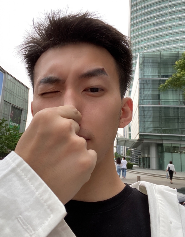 绝世大冤种的第四张照片--周口相亲服务中心