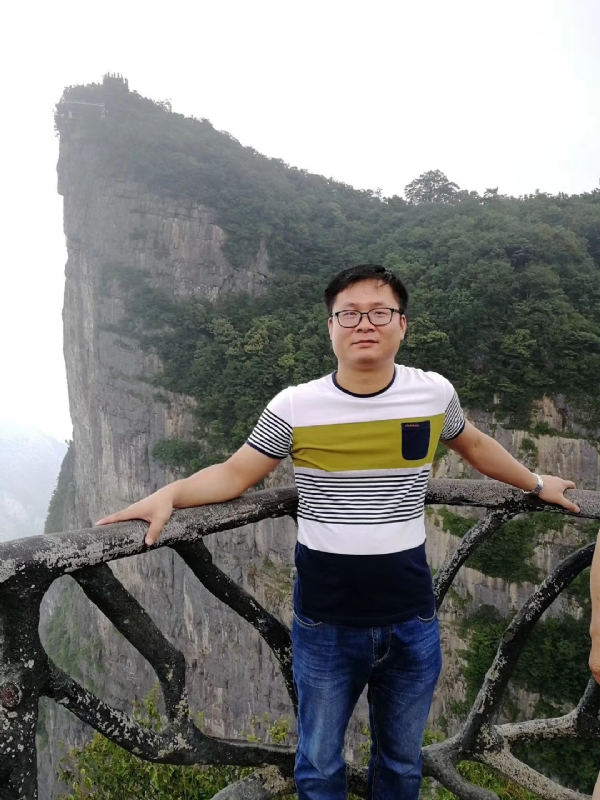 江汉的第一张照片--周口相亲服务中心