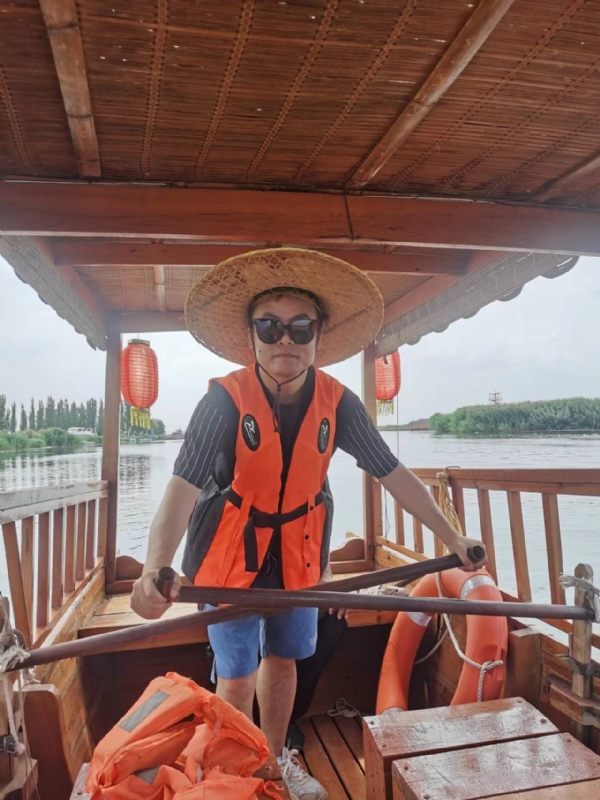 小龙虾的第二张照片--周口相亲服务中心