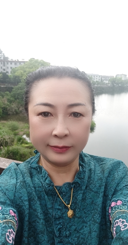 雨中情的第一张照片--周口相亲服务中心