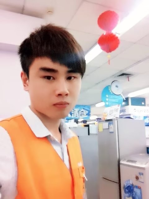 罗自强的第二张照片--周口相亲服务中心