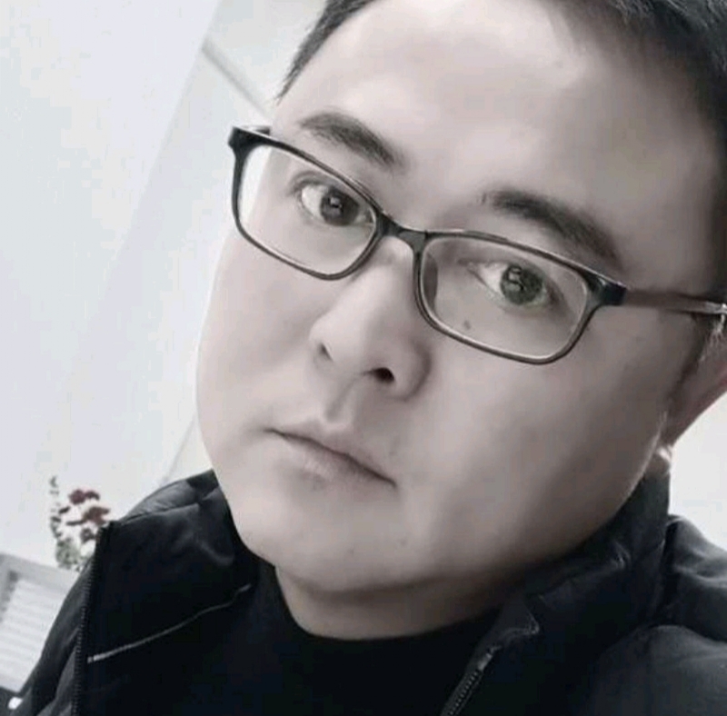 小石头的第一张照片--周口相亲服务中心