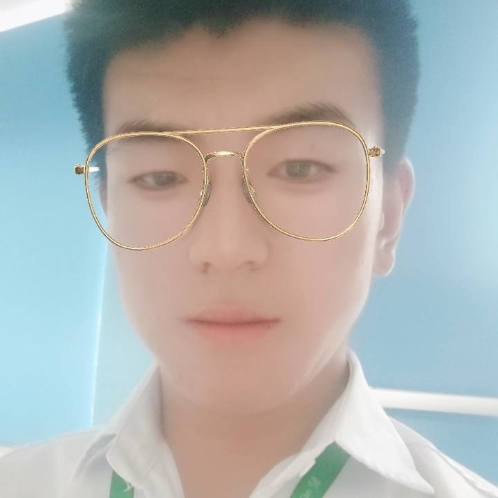 幸运男孩的第一张照片--周口相亲服务中心