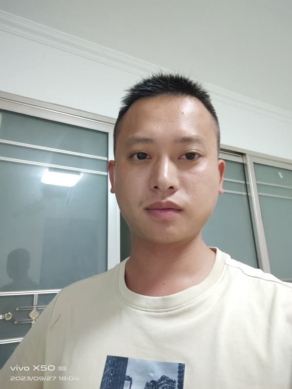 小yan同学的第一张照片--周口相亲服务中心