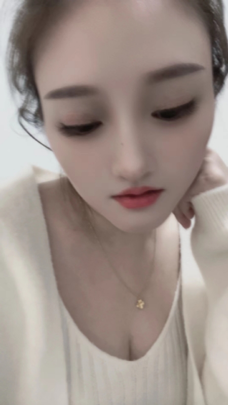 不倾城的第一张照片--周口相亲服务中心