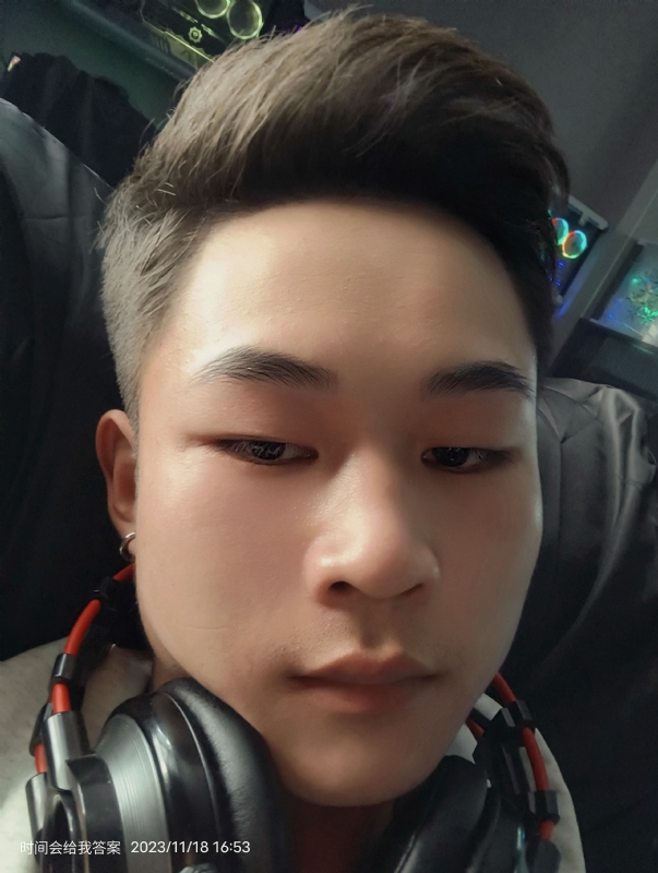 烦烦的小林的第一张照片--周口相亲服务中心