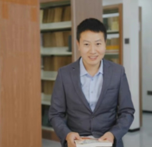 罗梓焜的第二张照片--周口相亲服务中心