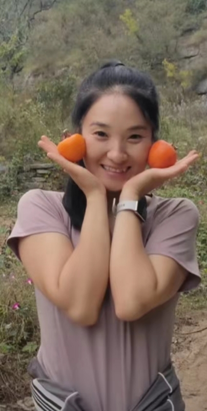 幼儿园园长的第一张照片--周口相亲服务中心