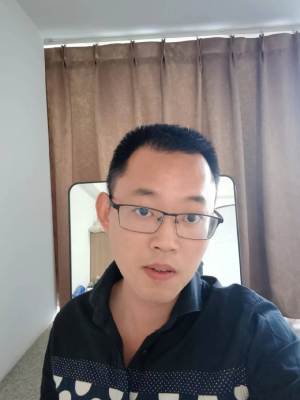 lips11的第一张照片--周口相亲服务中心